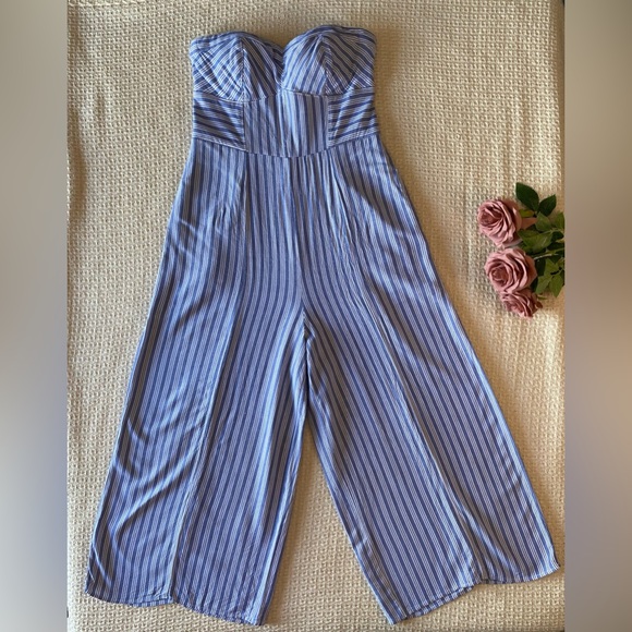 American Eagle Strapless Jumpsuit Size 4 - Picture 1 of 7